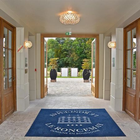 Domaine Du Roncemay - Hotel, Restaurants, Spa & Golf Aillant-sur-Tholon Exterior foto